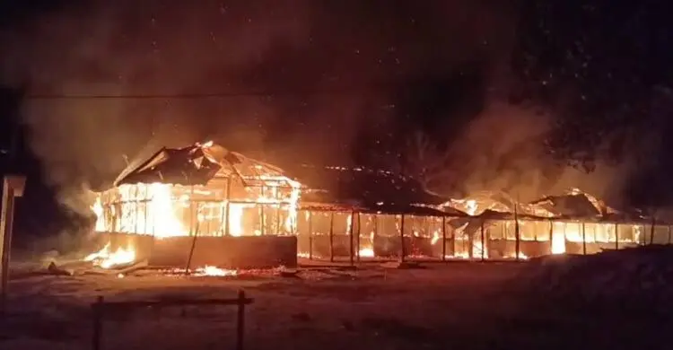 খাগড়াছড়িতে অগ্নিকাণ্ডে বিদ্যালয় পুড়ে ছাই, ২০ লাখ টাকা ক্ষতি দাবি